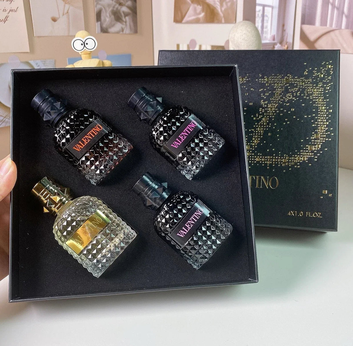 Valentino Born in Roma Uomo 4-Piece Gift Set - 30ml Set for Him