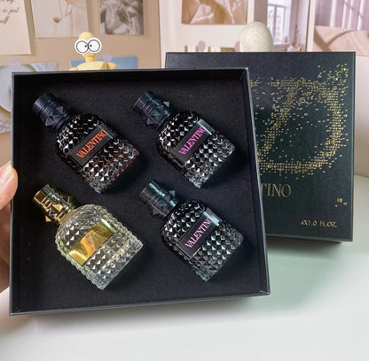 Valentino Born in Roma Uomo 4-Piece Gift Set - 30ml Set for Him